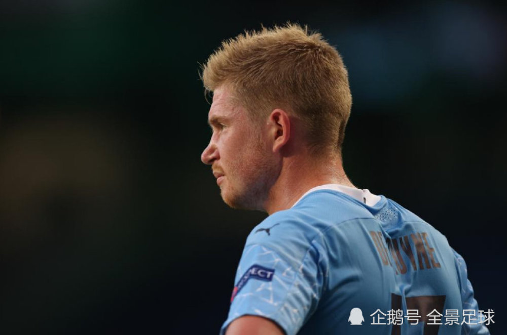 美职联2025年常规赛最佳阵：梅西领衔，布安加、伊万德入选